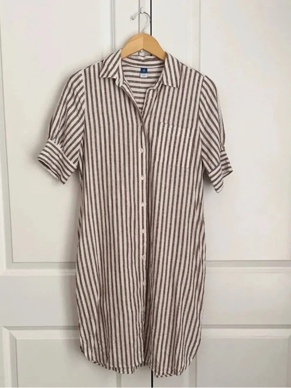 Old Navy White and Tan Striped Midi Shirt Dress - Picture 2 of 4